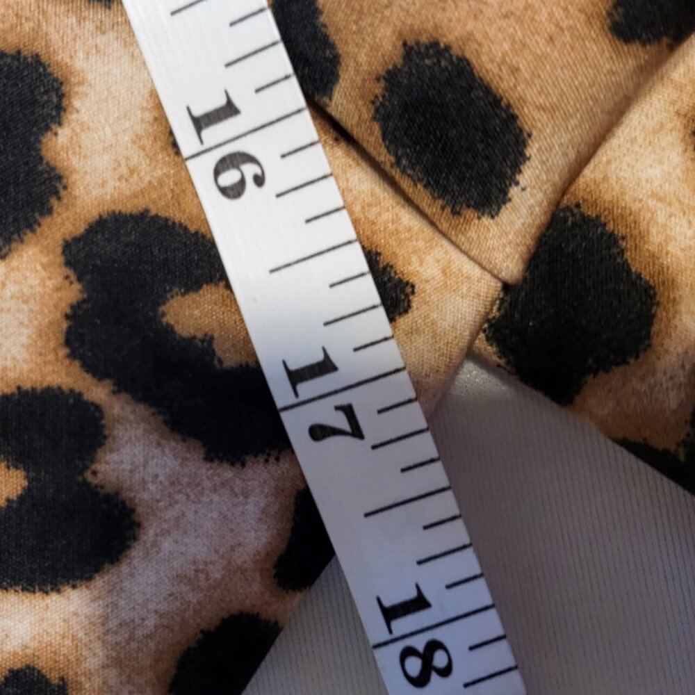 7th Avenue High Waist Brown and Black Leopard Print Shorts Size 18 - Picture 13 of 16